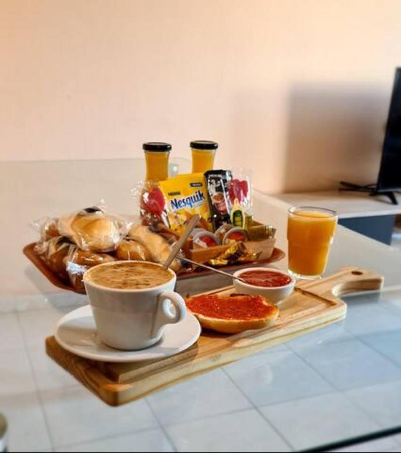 Piso Centrico - Desayuno De Bienvenida Apartment Ferrol Ngoại thất bức ảnh